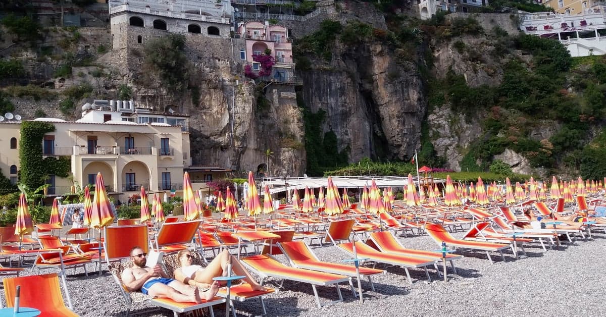 The Best Beaches on the Amalfi Coast (With Secret Access Points)
