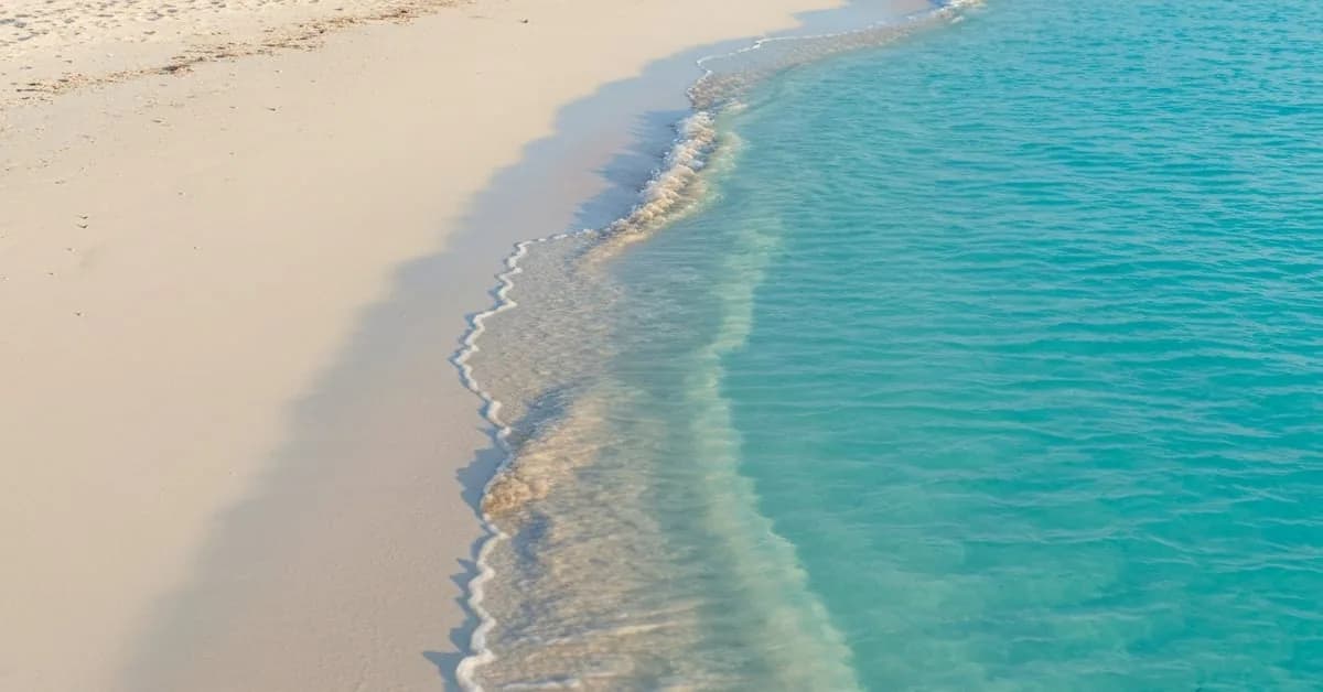 Nude Beaches in the Bahamas (2026): The Law and Where to Go Instead