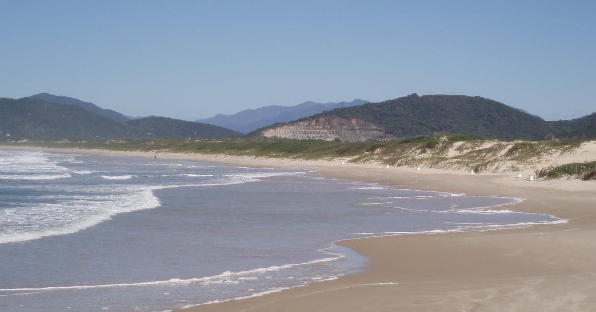 Florianópolis Beach Guide: 42 Beaches from Jurerê to Naufragados