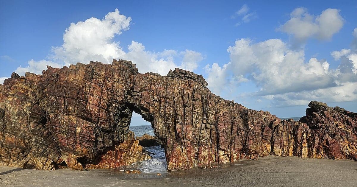 Jericoacoara: Sand Dunes, Lagoons, and Wind in Northeast Brazil