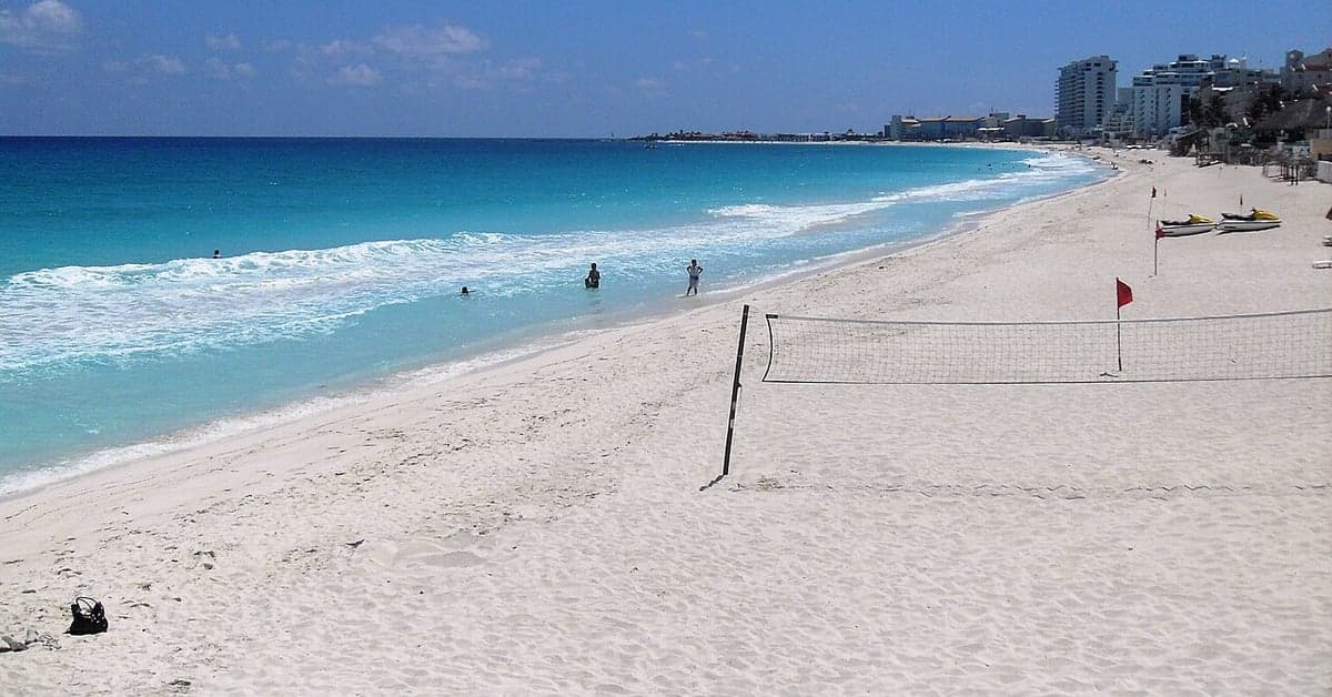 The Best Beach Resorts in Cancun: All-Inclusive Ranked