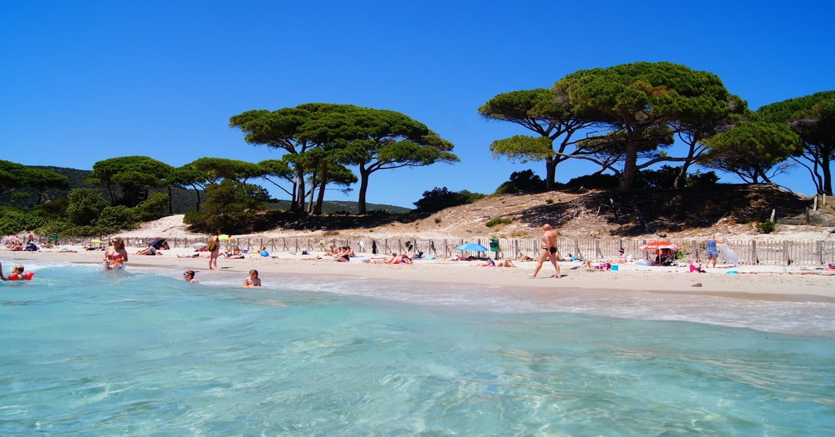 Flamenco Beach in Puerto Rico with white sand and clear water