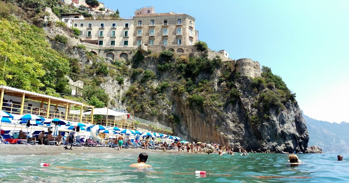 Castiglione beach below Ravello on the Amalfi Coast, accessed by a winding cliffside path with panoramic sea views