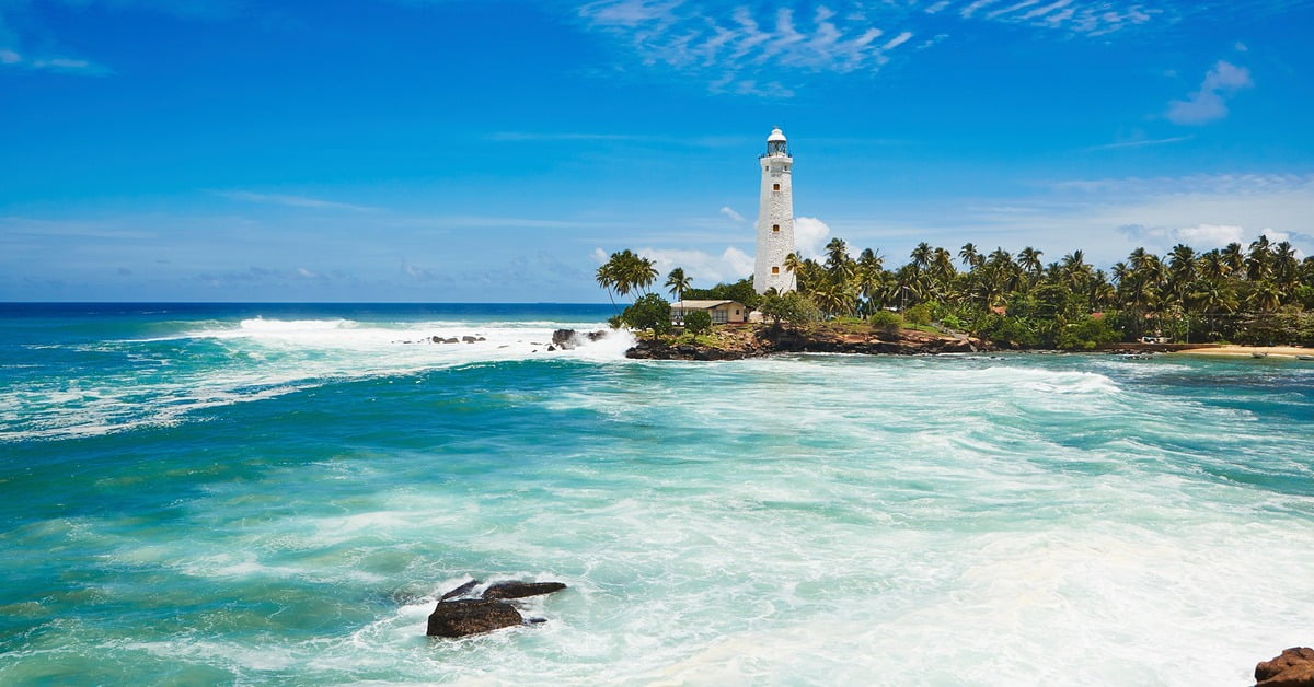 Historic Galle Fort and coastal scenery in southern Sri Lanka